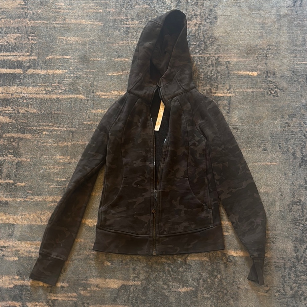 lululemon athletica Camo Black Scuba